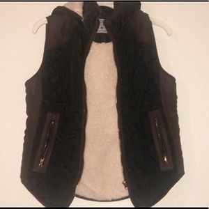 Hooded vest